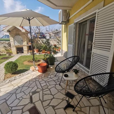 Apartman Kapovic Kaštela Esterno foto