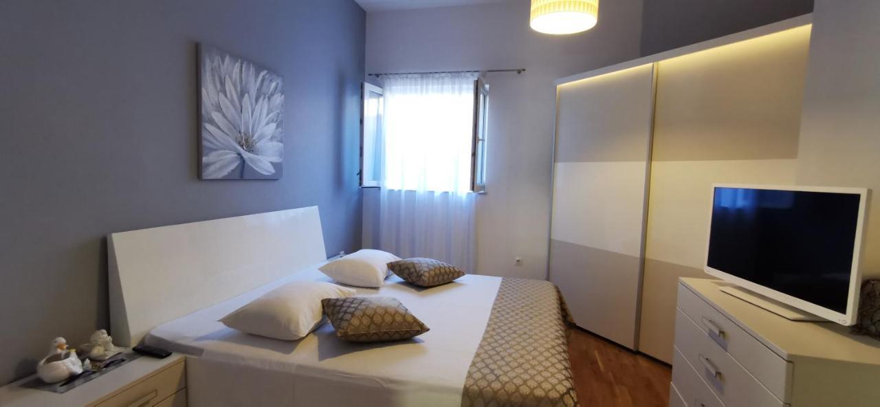Apartman Kapovic Kaštela Esterno foto
